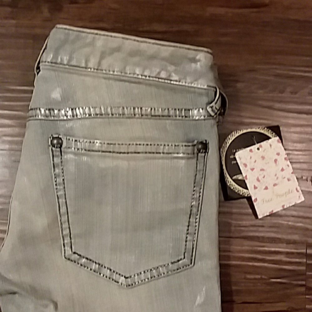 NWT Free People Silver Skinny Jeans